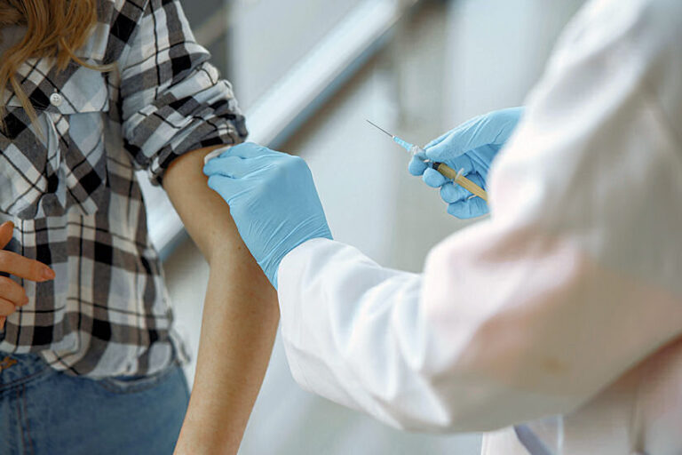 cjepivo cijepljenje pexels-gustavo-fring-3985170