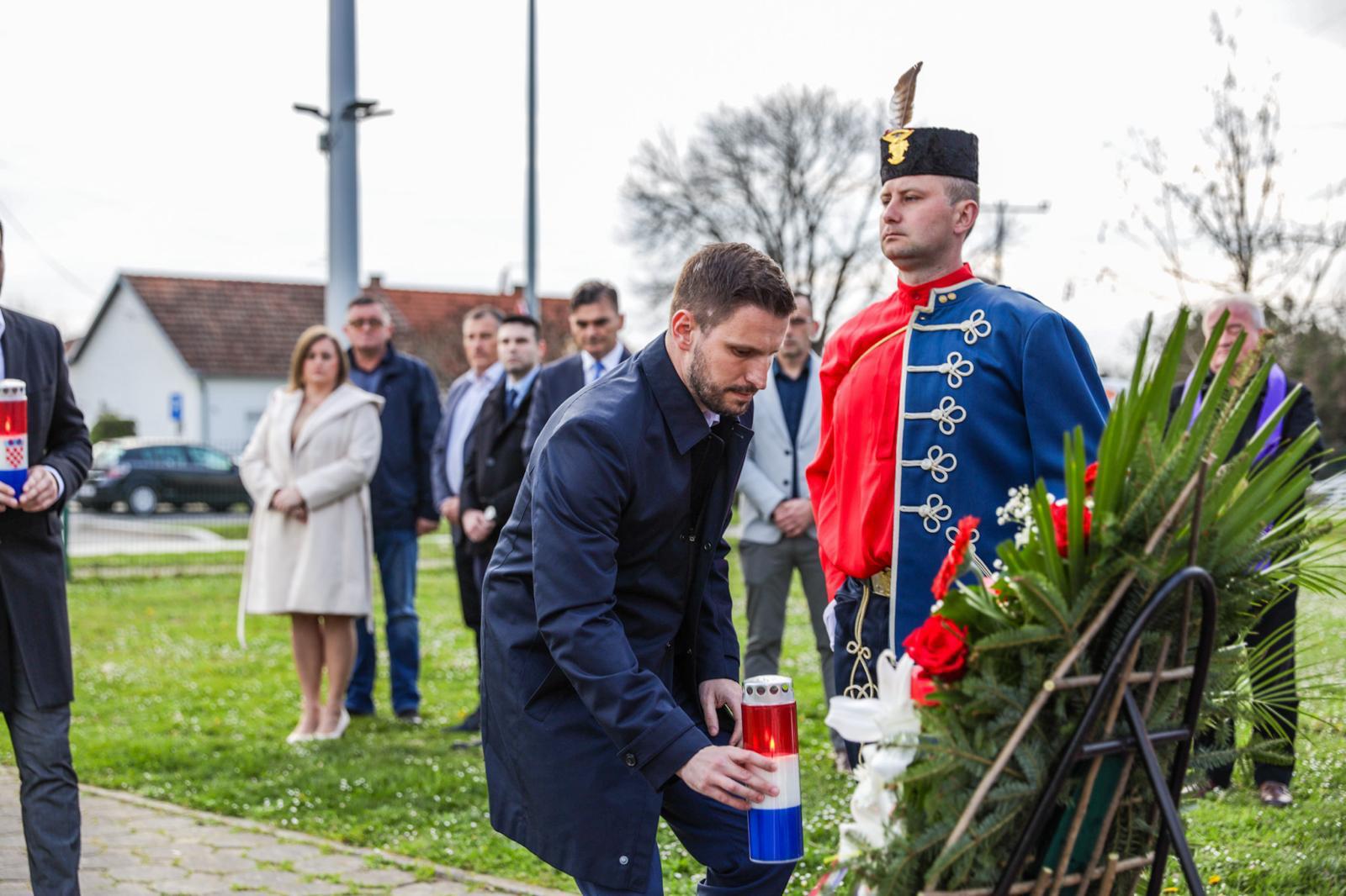 FOTO Slijede rasvjeta, izgradnja kružnog, biciklističke...! Iz gradskog